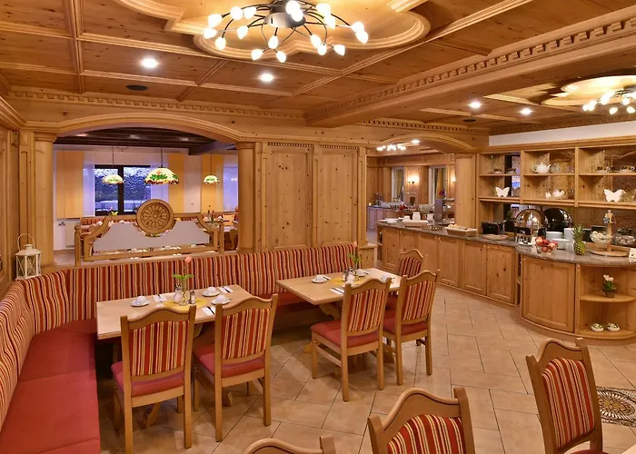 ウェンダー ホテル 3*